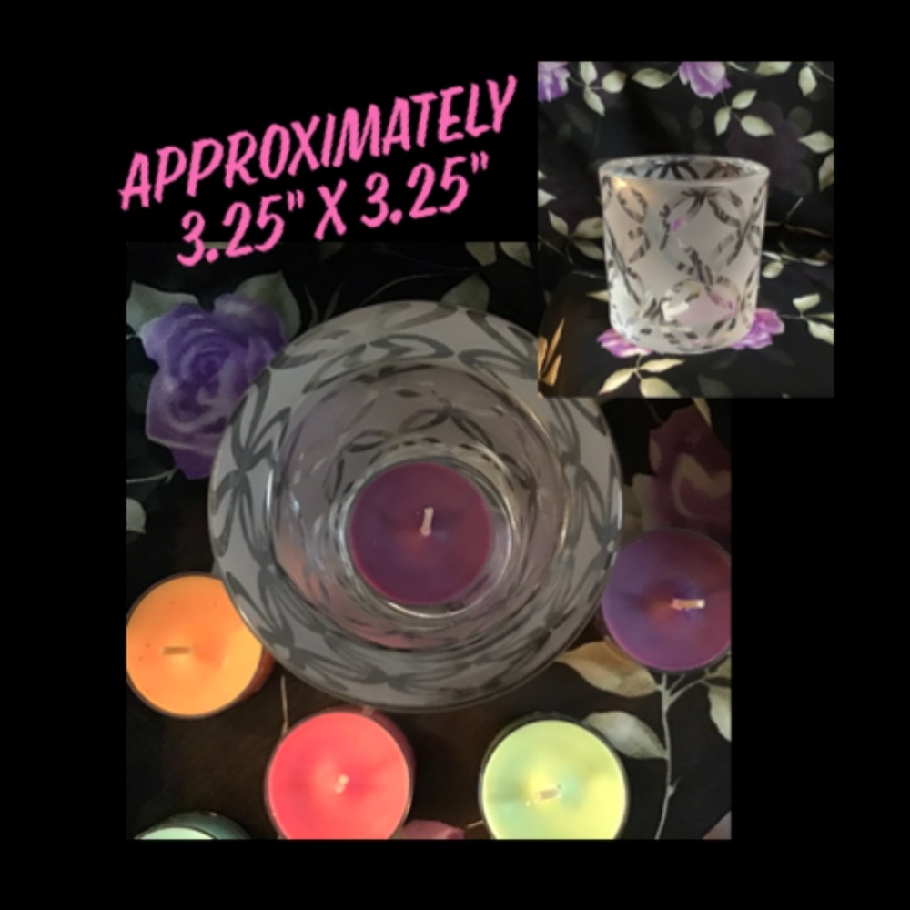 Candle Holder & Candles - Picture 3 of 4